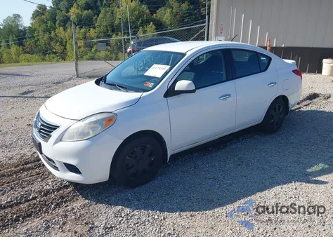 2014 Nissan Versa 1.6 Sv from USA, damaged, VIN 3N1CN7AP3EL818113